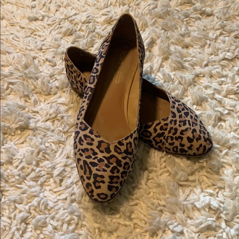 TOMS Cheetah Flats Size W11